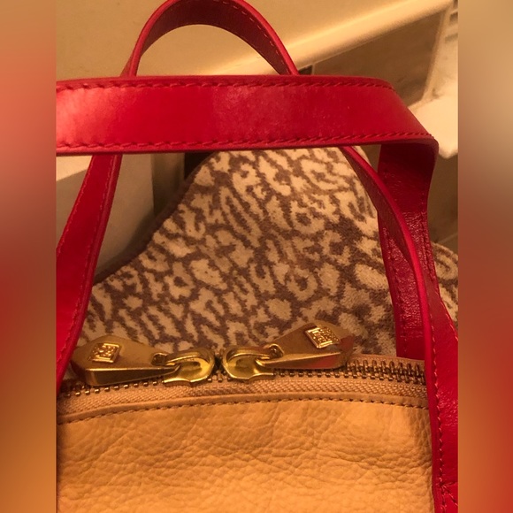 Pour La Victoire Leather Handbag - Picture 7 of 9